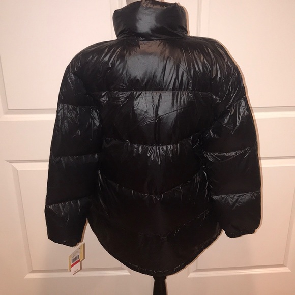 NWT Michael Kors Ultra light weight puffer - Picture 5 of 7